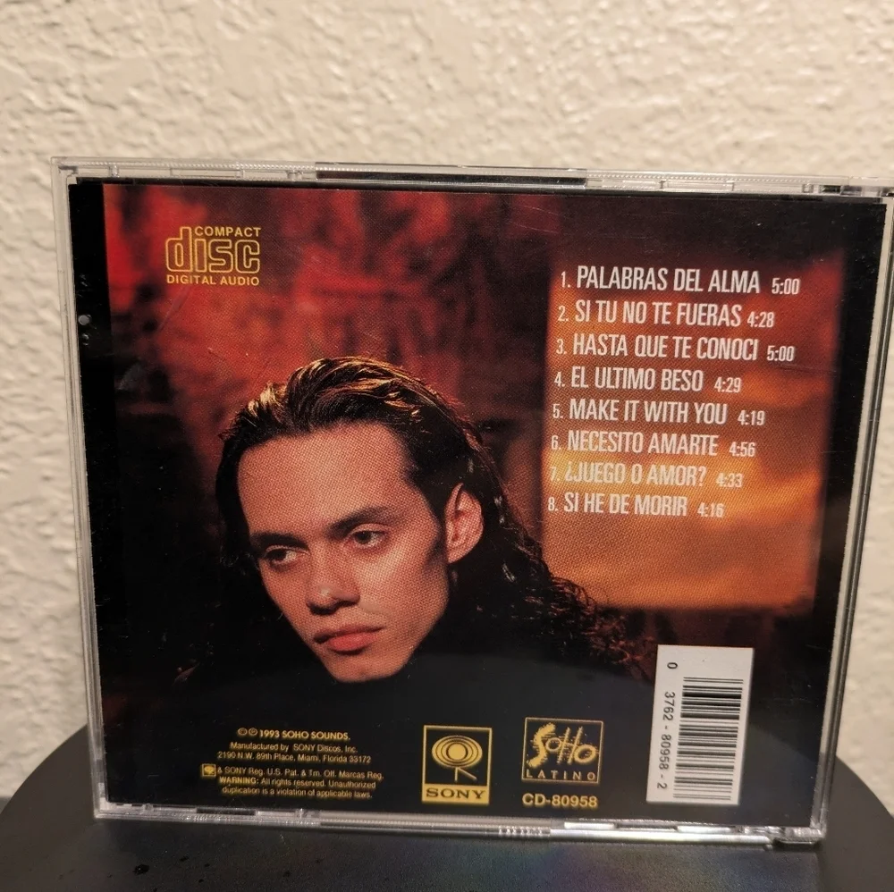 Sony CD - Marc Anthony Otra Nota - Black and Red